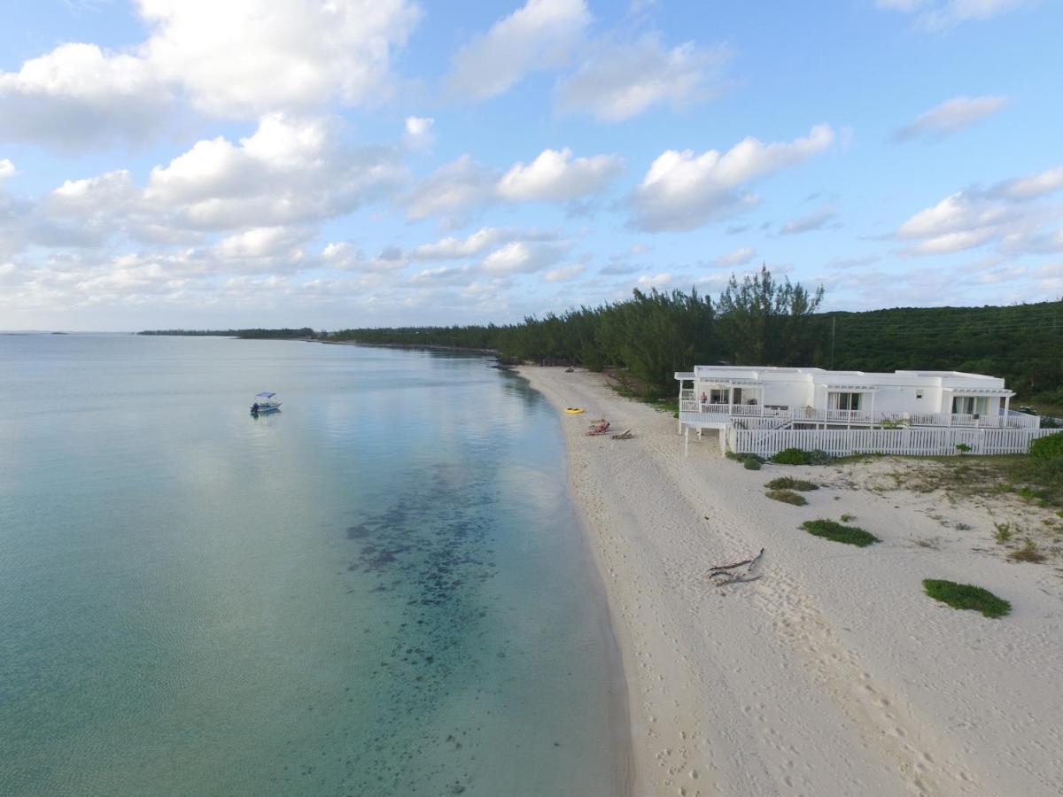 Caribbean Sandcastle Home James Cistern ภายนอก รูปภาพ